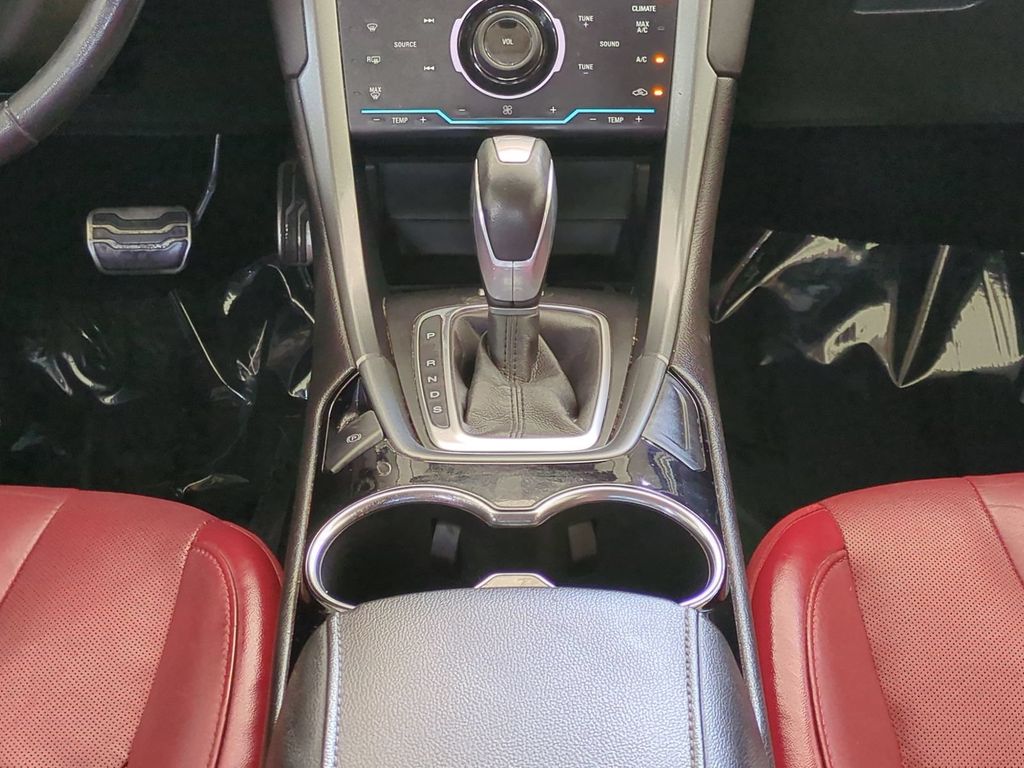 Thumbnail: 2014 Ford Fusion - 14