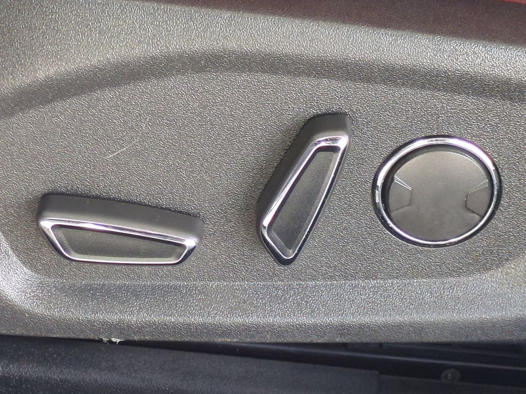 Thumbnail: 2014 Ford Fusion - 21