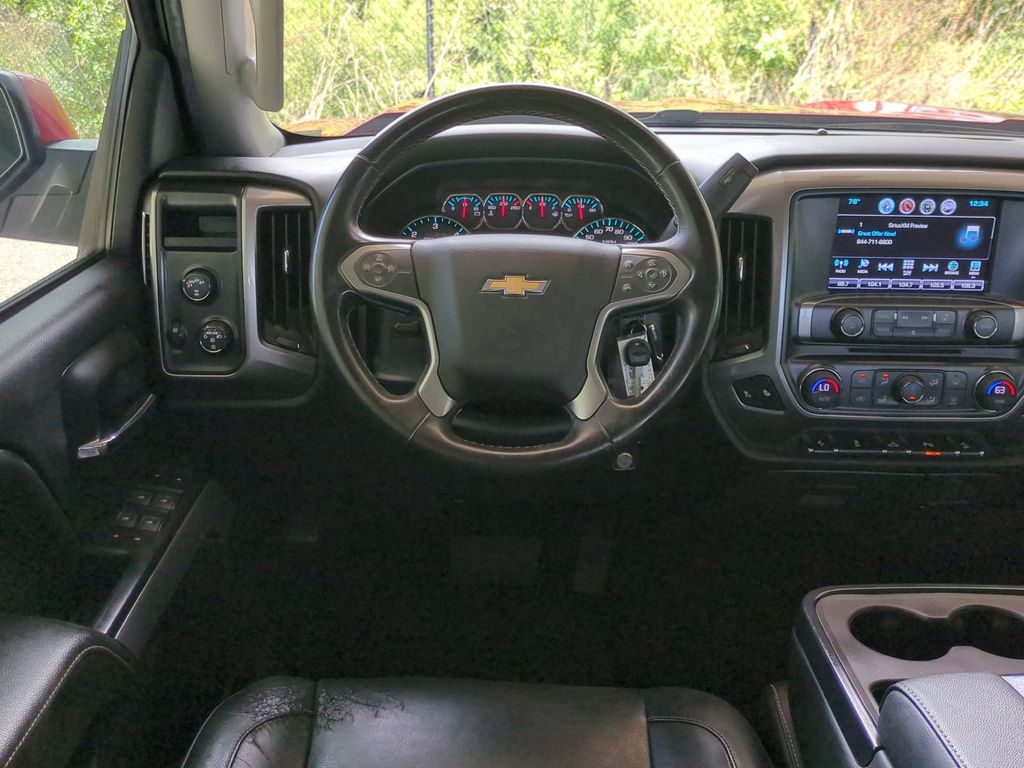 Thumbnail: 2018 Chevrolet Silverado 1500 - 9