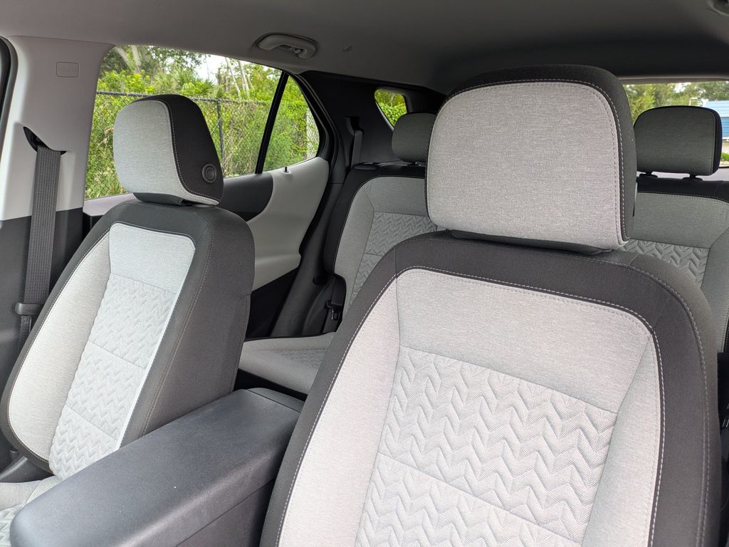 Thumbnail: 2024 Chevrolet Equinox - 11