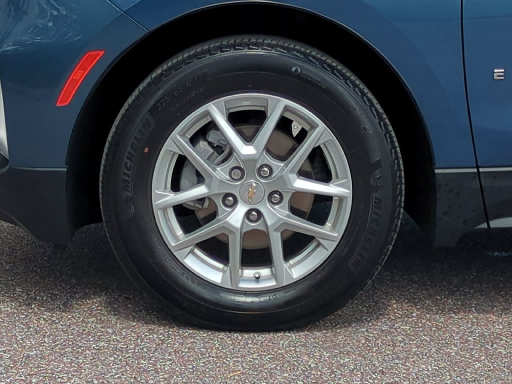 Thumbnail: 2024 Chevrolet Equinox - 7
