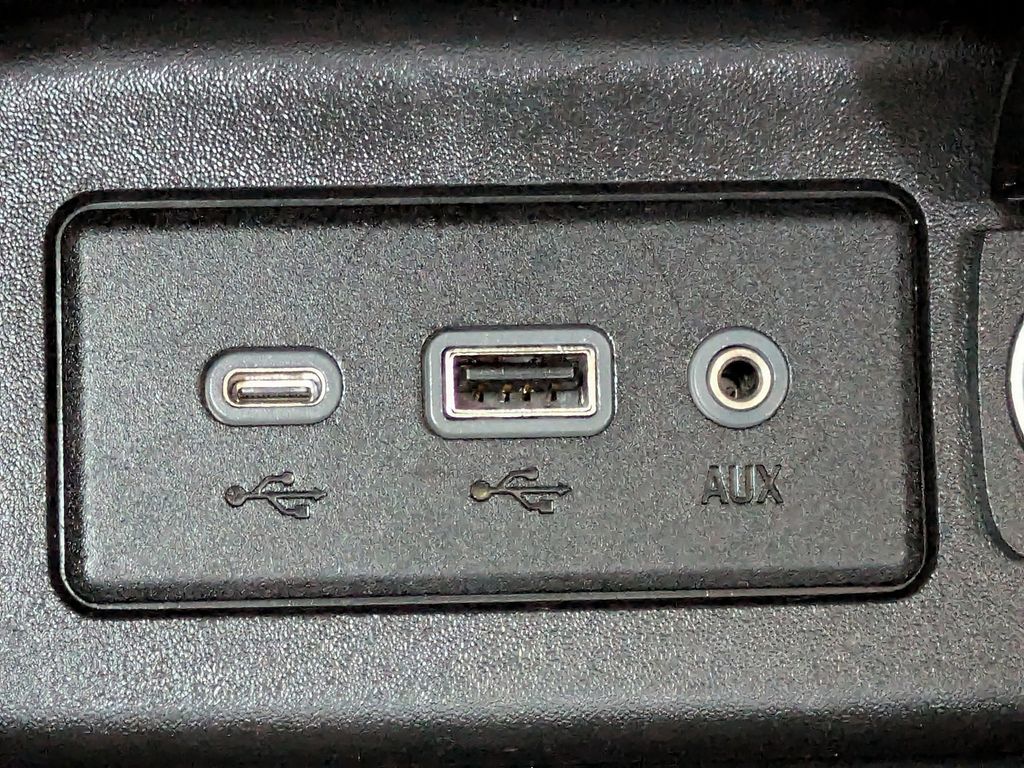 Thumbnail: 2021 Chevrolet Equinox - 30