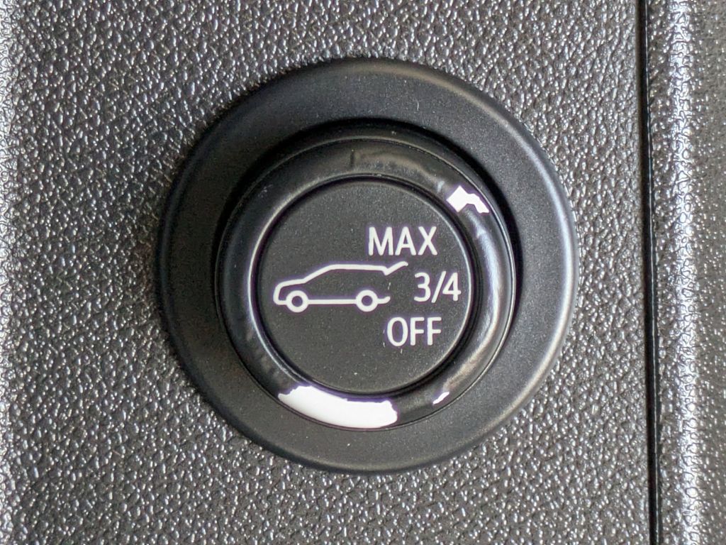 Thumbnail: 2021 Chevrolet Equinox - 33