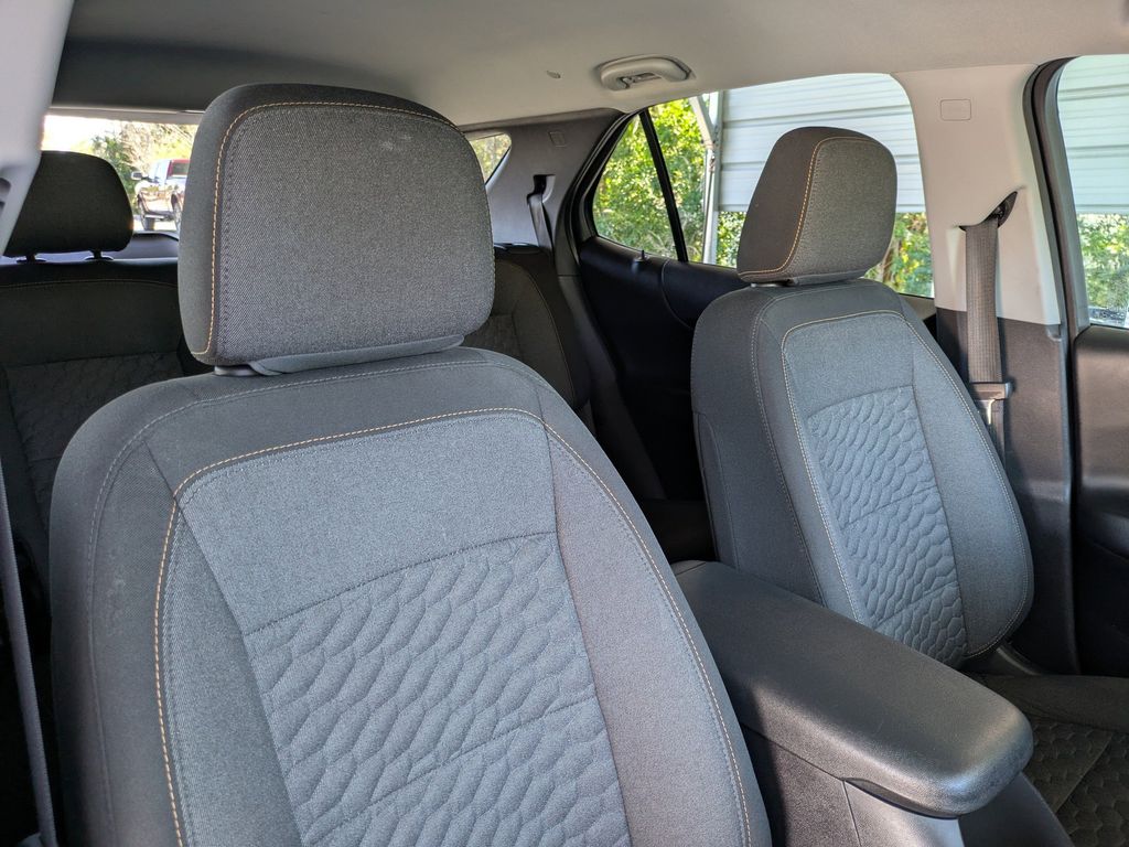 Thumbnail: 2021 Chevrolet Equinox - 11