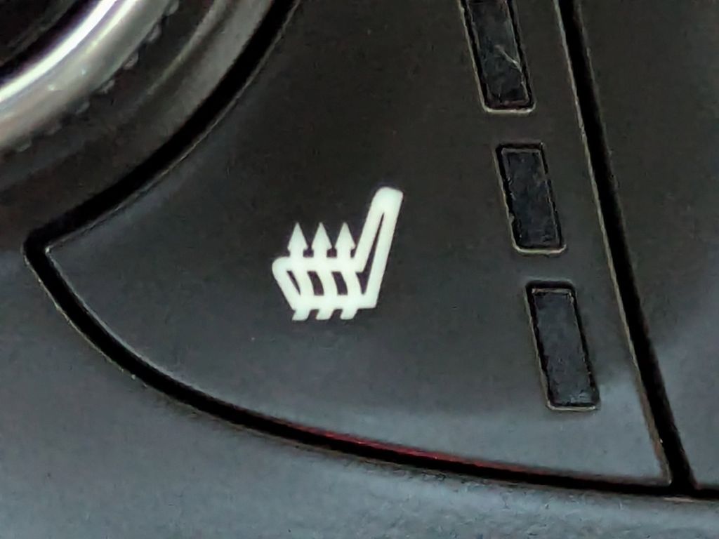 Thumbnail: 2021 Chevrolet Equinox - 29