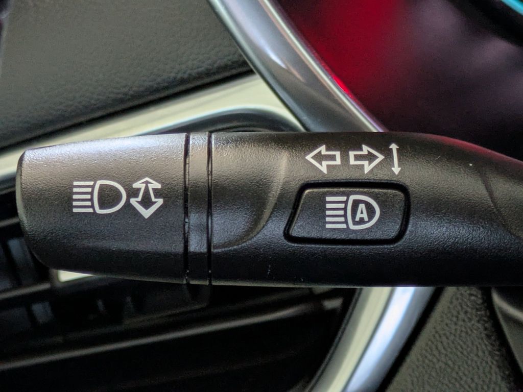 Thumbnail: 2021 Chevrolet Equinox - 37