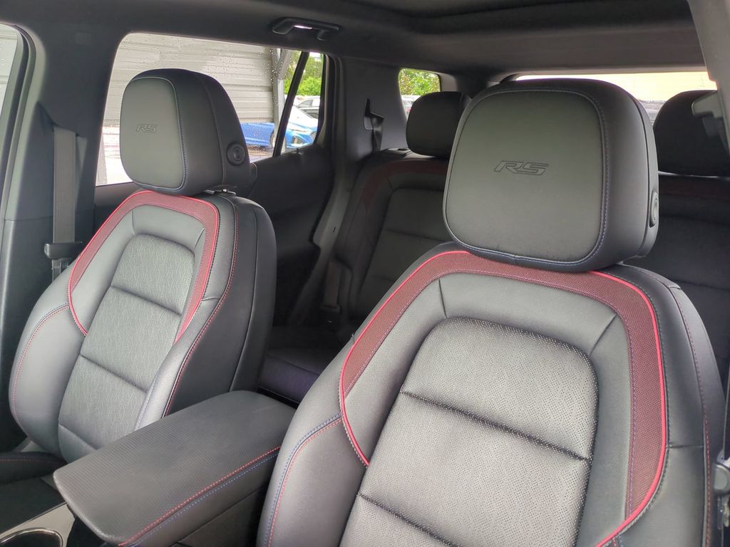 Thumbnail: 2025 Chevrolet Equinox - 12