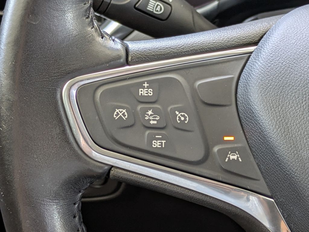 Thumbnail: 2021 Chevrolet Equinox - 39