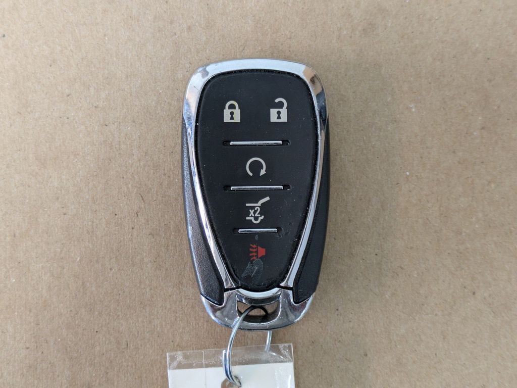 Thumbnail: 2021 Chevrolet Equinox - 18