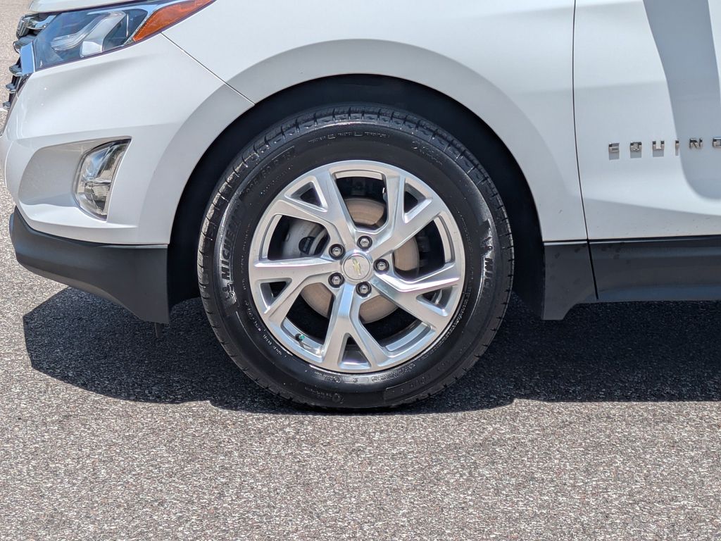 Thumbnail: 2021 Chevrolet Equinox - 8