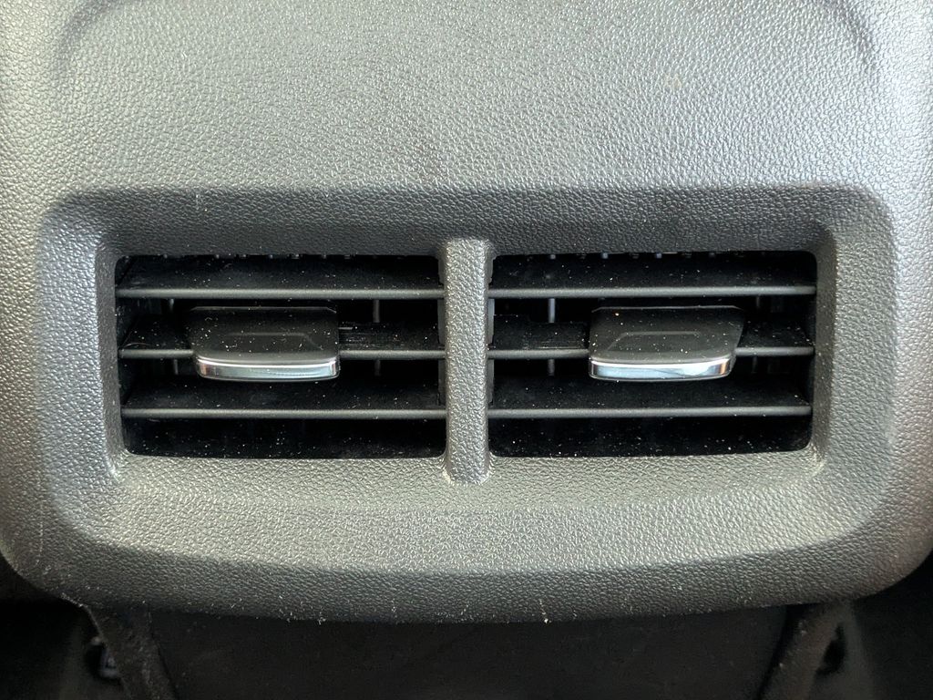 Thumbnail: 2021 Chevrolet Equinox - 14