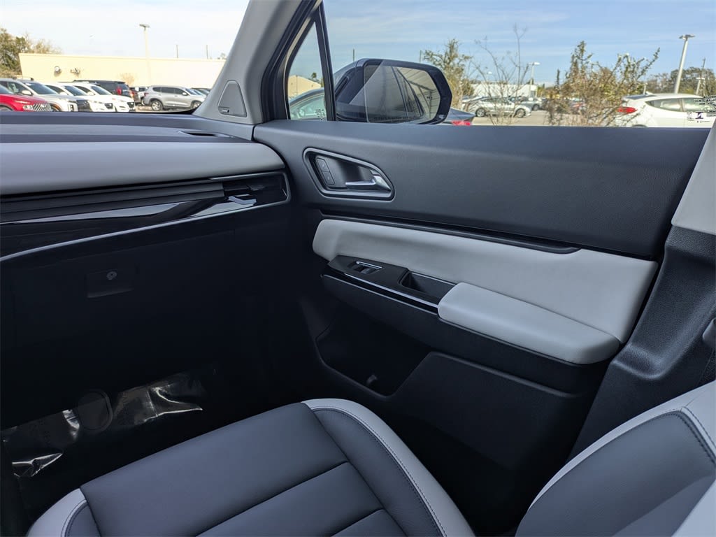 Thumbnail: 2025 Honda Prologue - 26