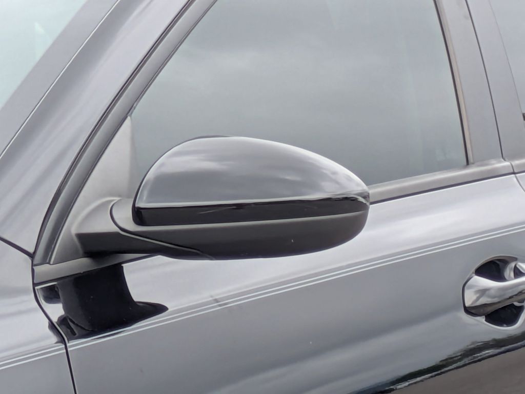 Thumbnail: 2021 Kia Forte - 22