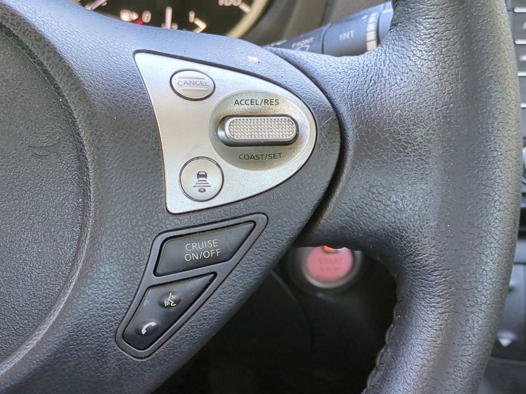 Thumbnail: 2019 Nissan Sentra - 30