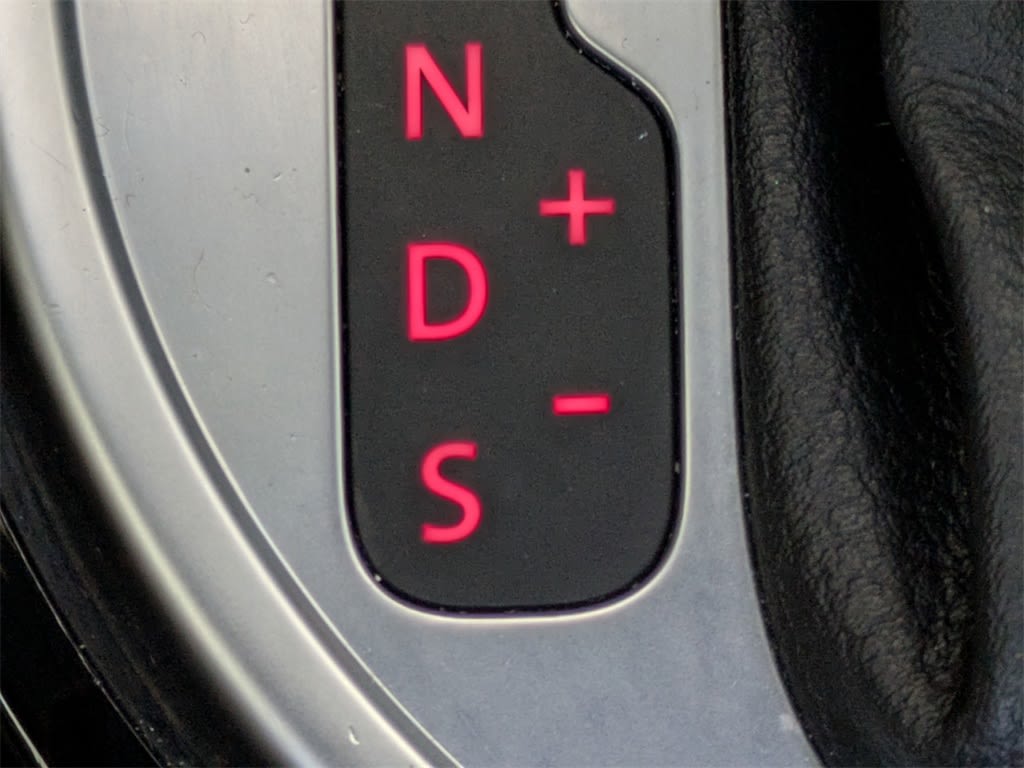 Thumbnail: 2019 Volkswagen Beetle - 26