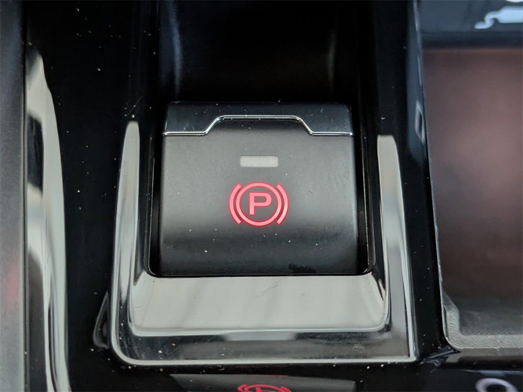 Thumbnail: 2025 Subaru Outback - 31