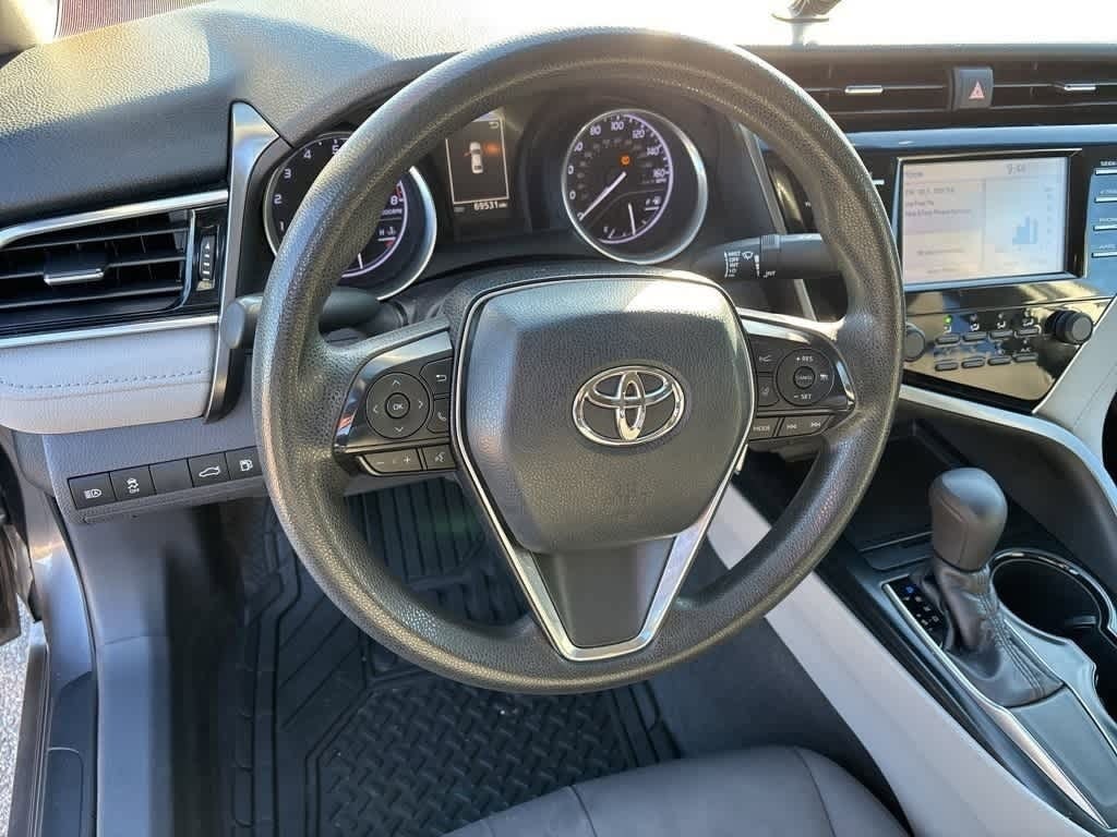 Thumbnail: 2018 Toyota Camry - 6