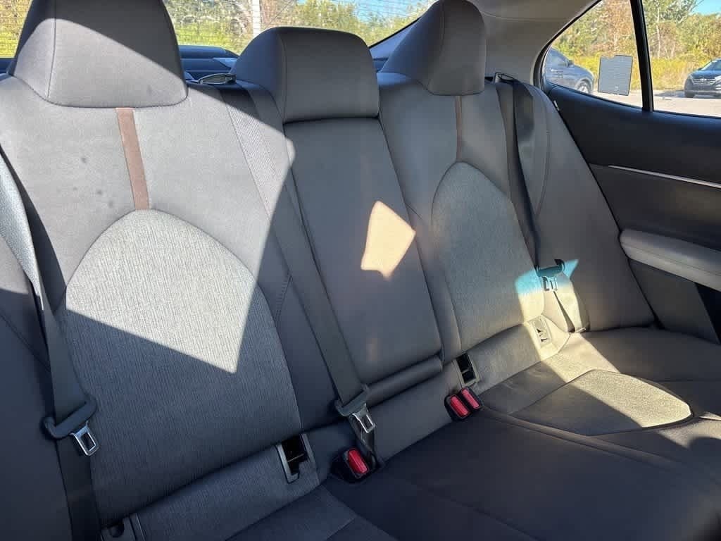 Thumbnail: 2018 Toyota Camry - 8