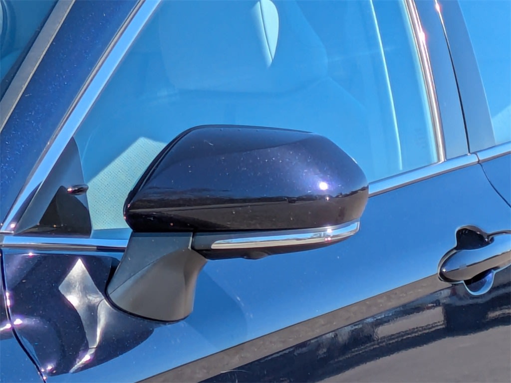 Thumbnail: 2021 Toyota Camry - 21