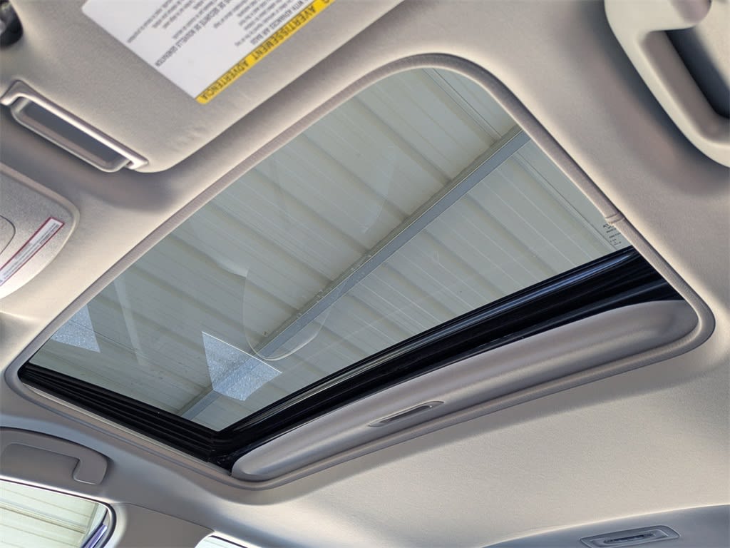 Thumbnail: 2021 Toyota Camry - 26