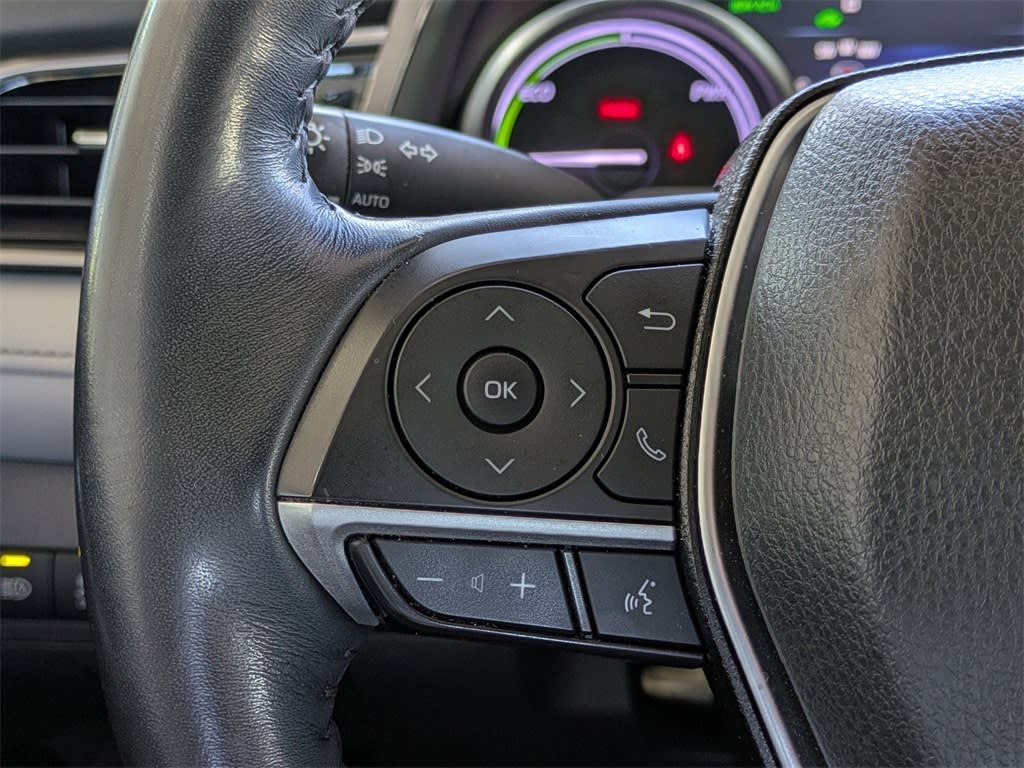 Thumbnail: 2021 Toyota Camry - 37