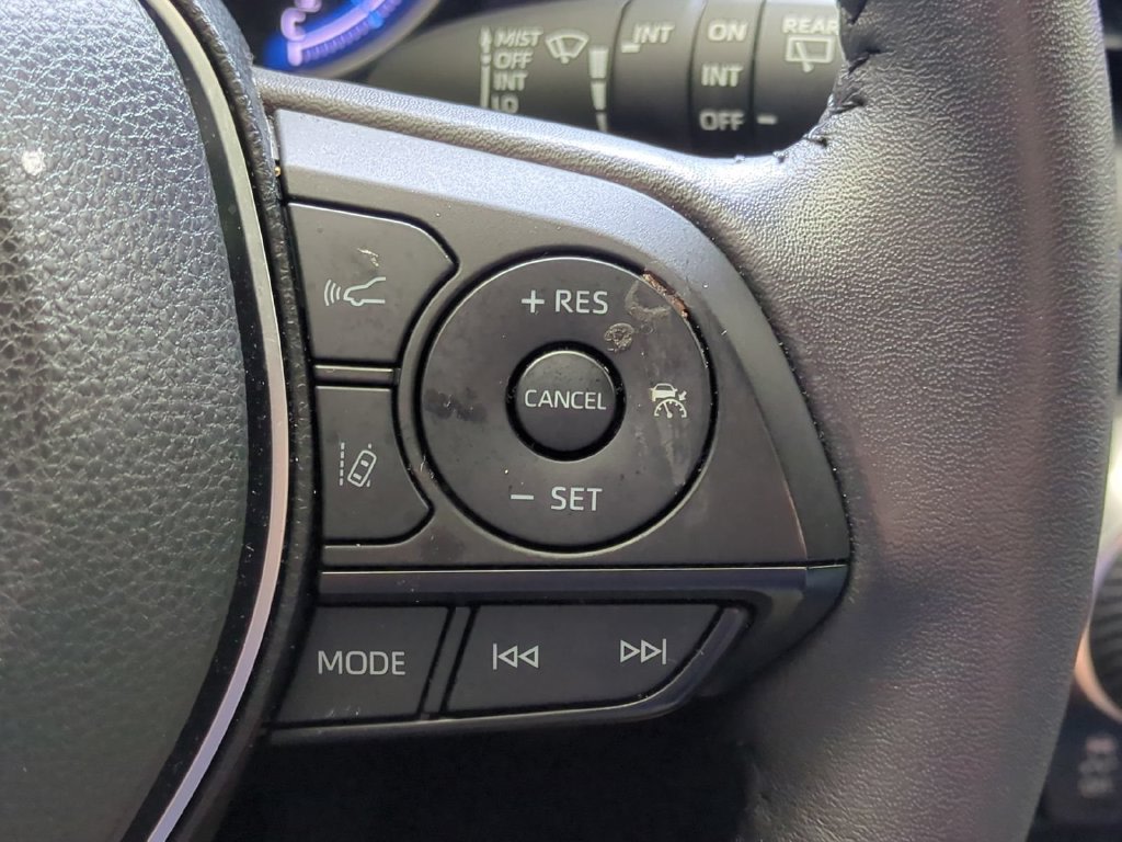 Thumbnail: 2024 Toyota RAV4 - 33