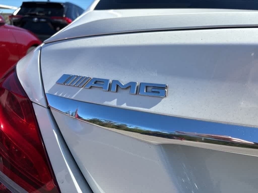 Thumbnail: 2017 Mercedes-Benz C-Class - 14