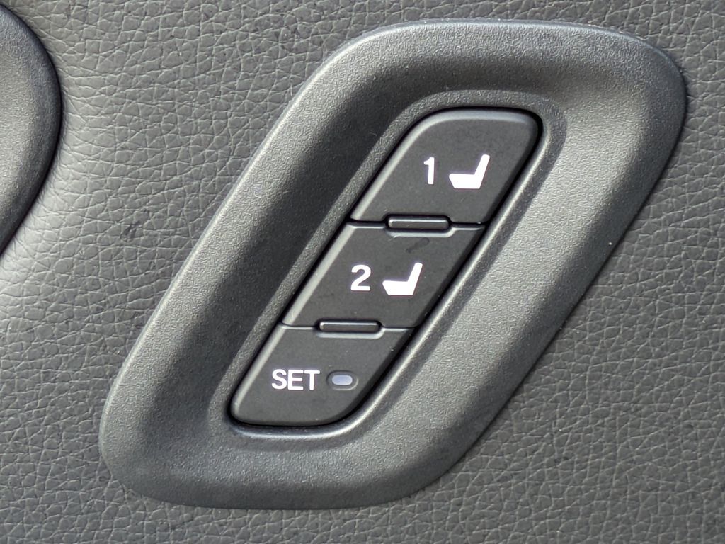 Thumbnail: 2024 Honda Pilot - 29