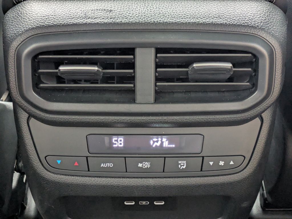 Thumbnail: 2024 Honda Pilot - 25