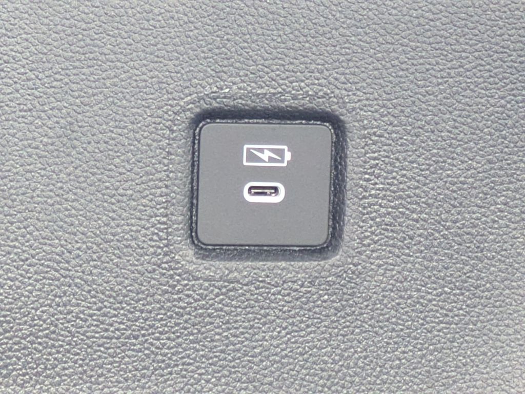 Thumbnail: 2024 Honda Pilot - 18