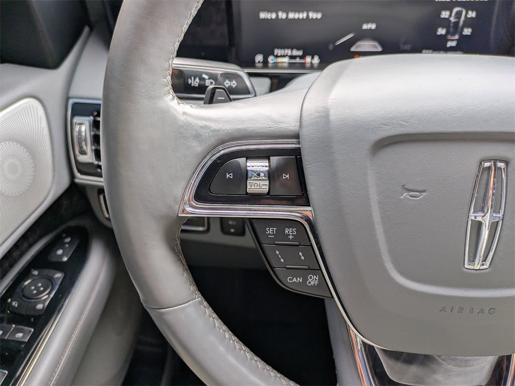 Thumbnail: 2020 Lincoln Navigator - 42