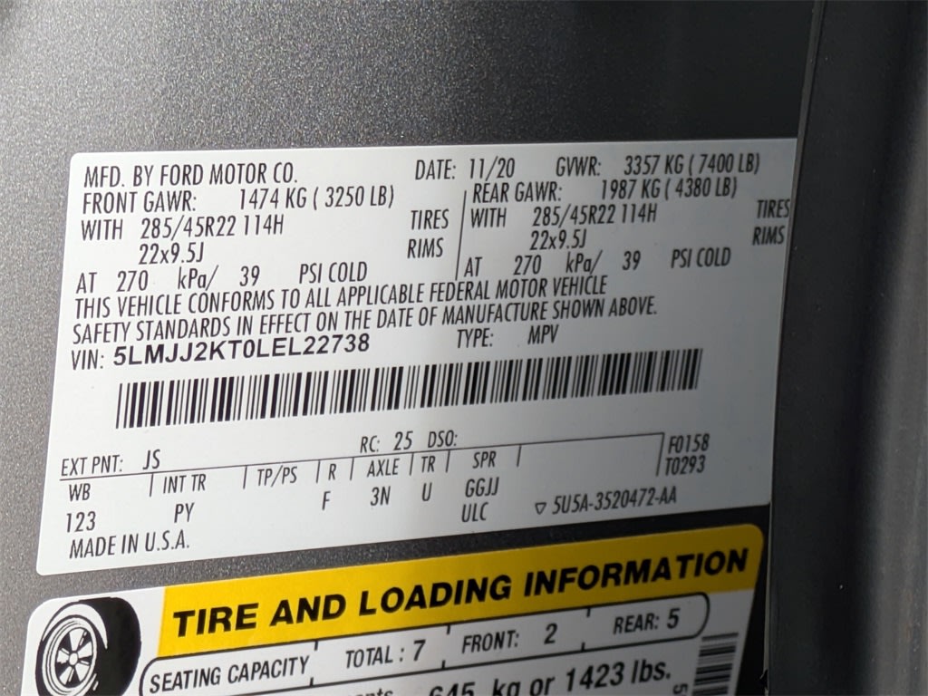 Thumbnail: 2020 Lincoln Navigator - 18