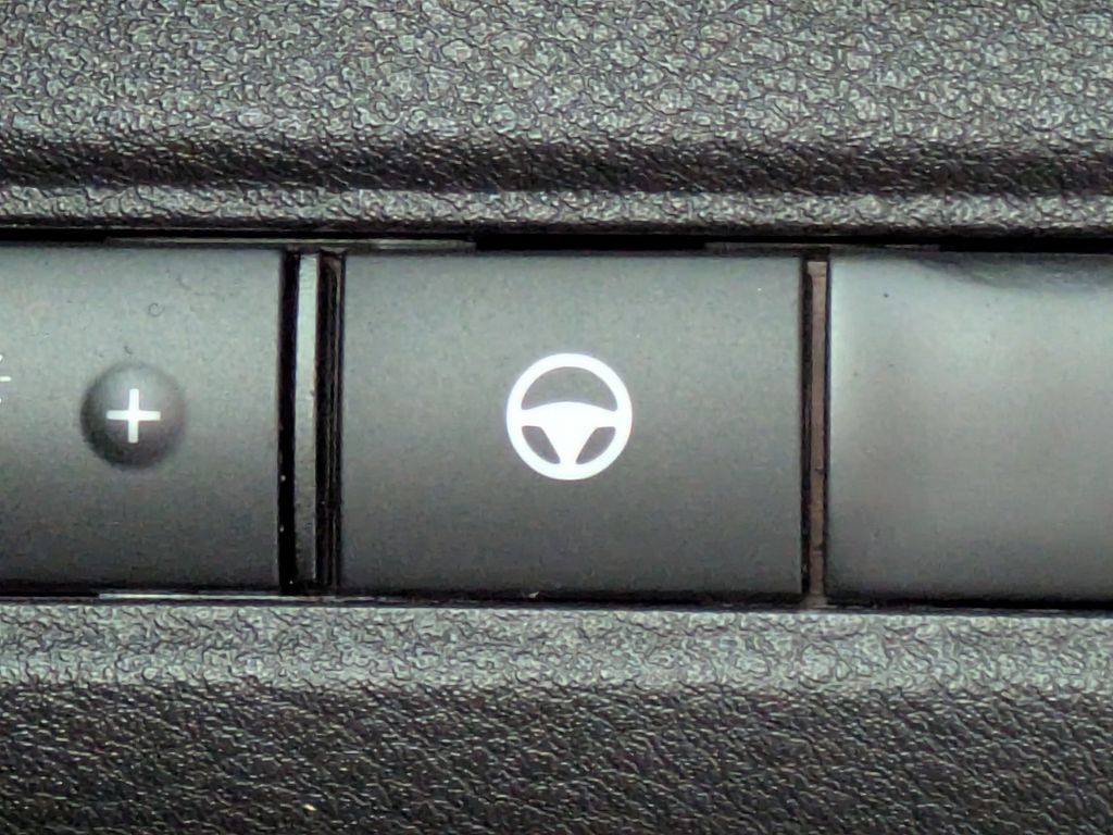 Thumbnail: 2024 Nissan Pathfinder - 32