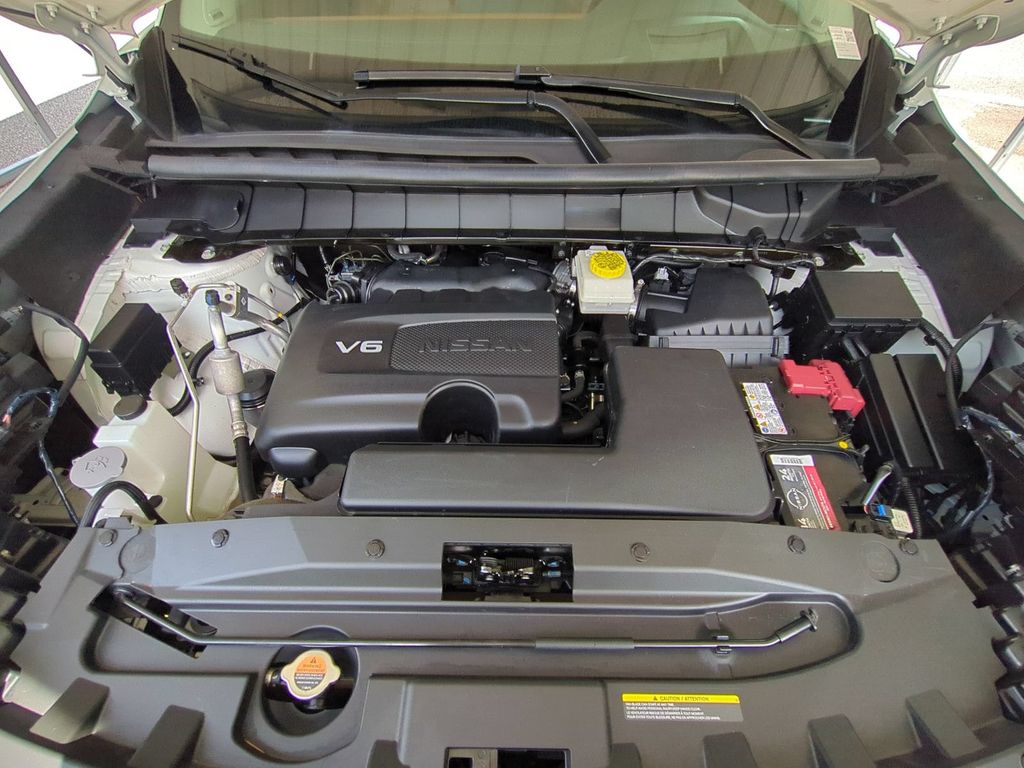 Thumbnail: 2023 Nissan Pathfinder - 9