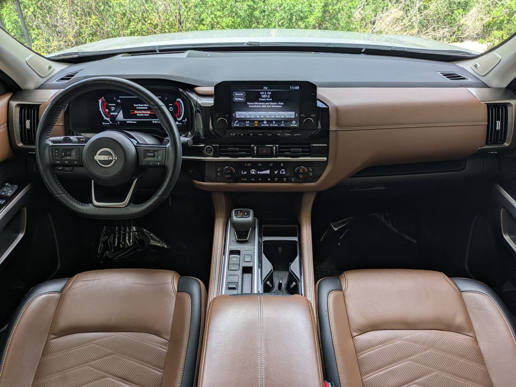 Thumbnail: 2024 Nissan Pathfinder - 2