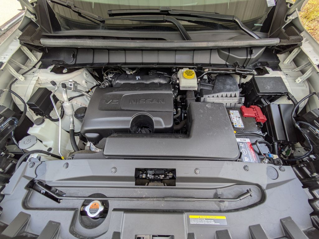 Thumbnail: 2024 Nissan Pathfinder - 9