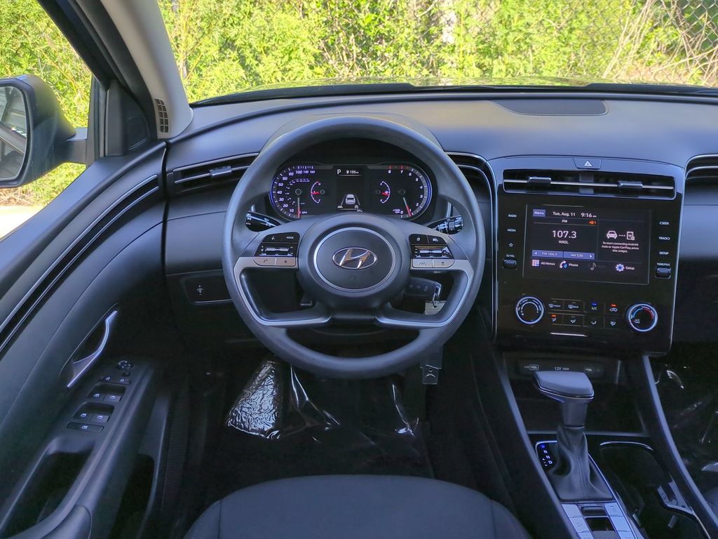 Thumbnail: 2023 Hyundai Tucson - 10