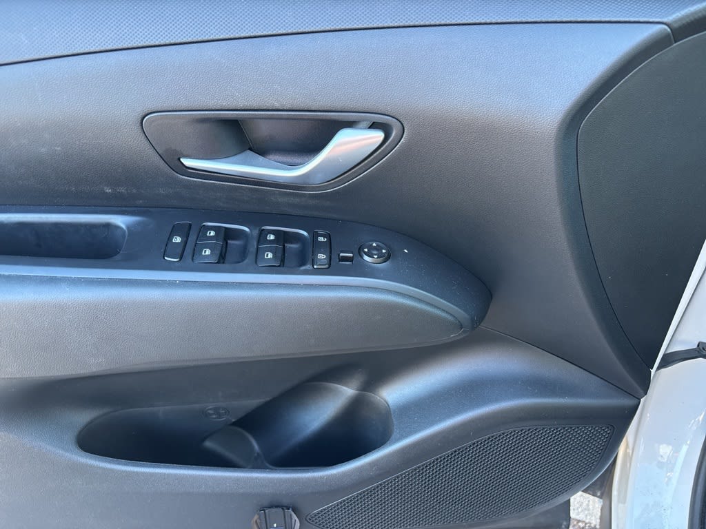 Thumbnail: 2022 Hyundai Tucson - 12