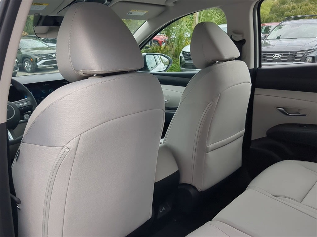 Thumbnail: 2026 Hyundai Tucson - 12