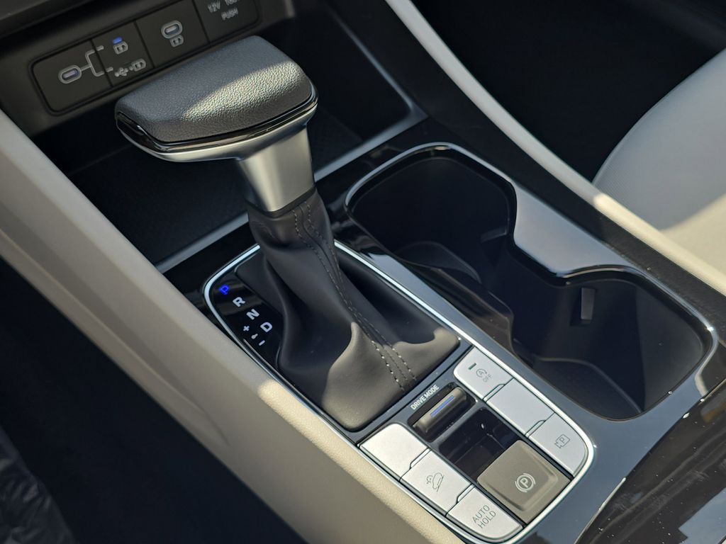 Thumbnail: 2026 Hyundai Tucson - 15