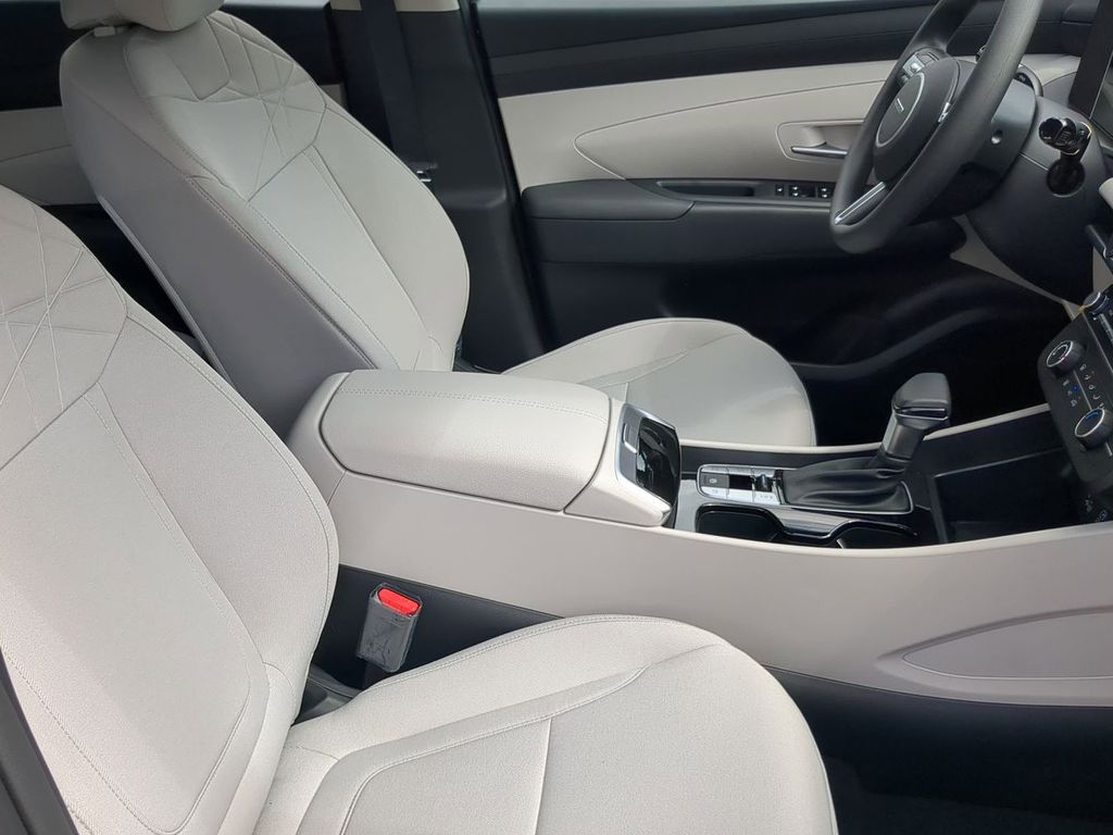 Thumbnail: 2026 Hyundai Tucson - 25