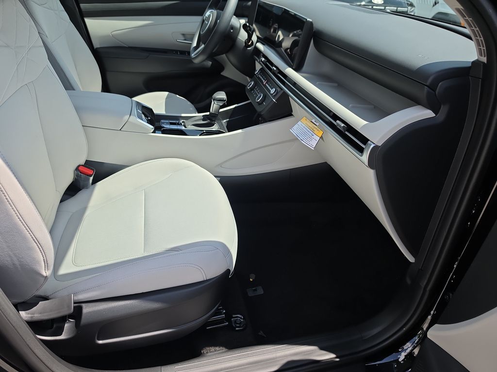 Thumbnail: 2026 Hyundai Tucson - 11