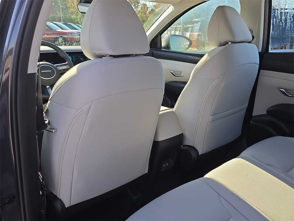 Thumbnail: 2026 Hyundai Tucson - 12