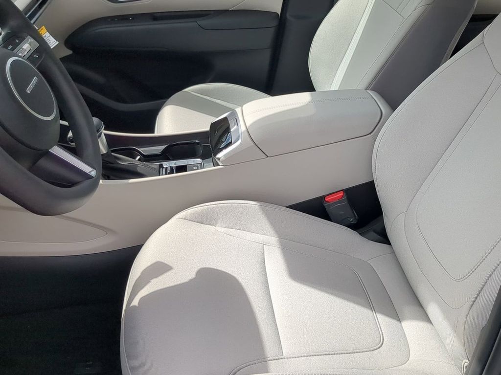 Thumbnail: 2026 Hyundai Tucson - 10