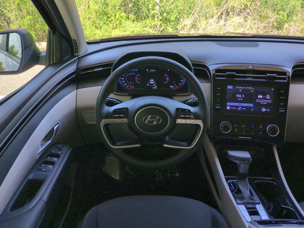 Thumbnail: 2022 Hyundai Tucson - 9
