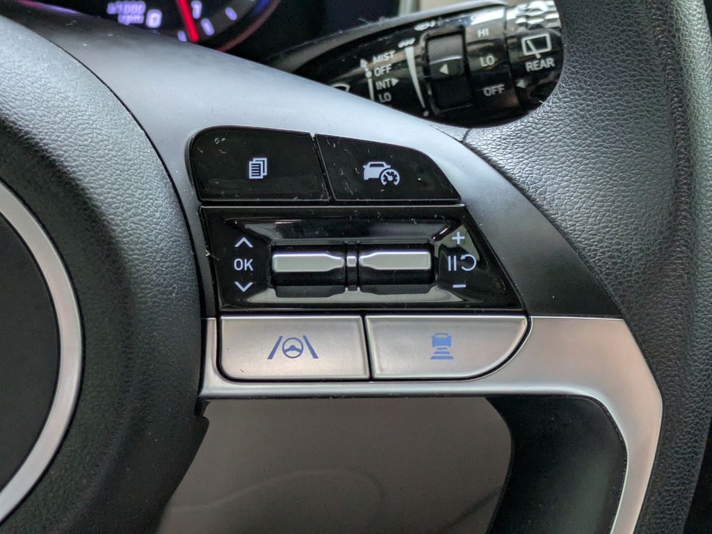Thumbnail: 2022 Hyundai Tucson - 32
