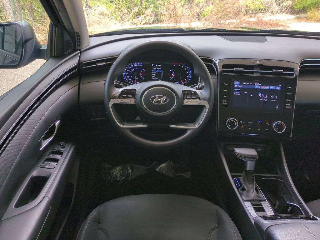 Thumbnail: 2023 Hyundai Tucson - 9