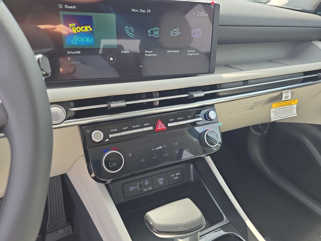 Thumbnail: 2026 Hyundai Tucson - 14