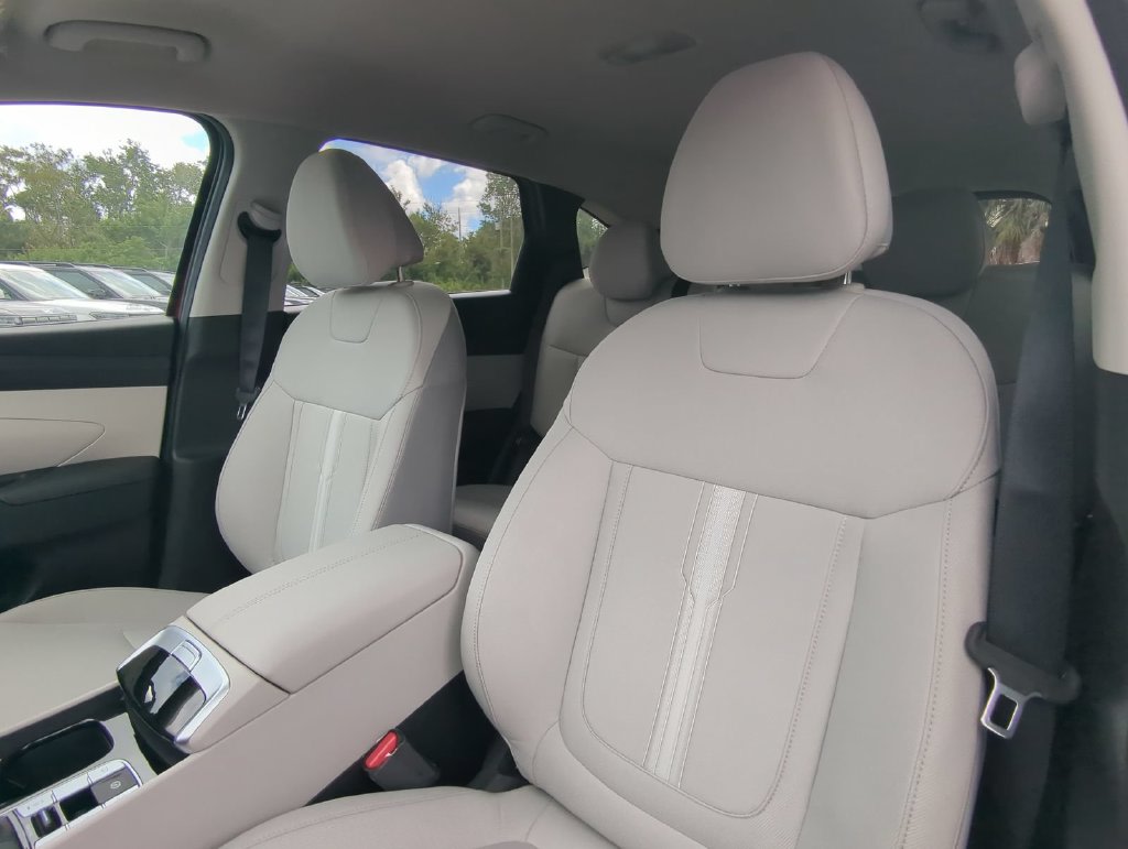 Thumbnail: 2026 Hyundai Tucson - 10