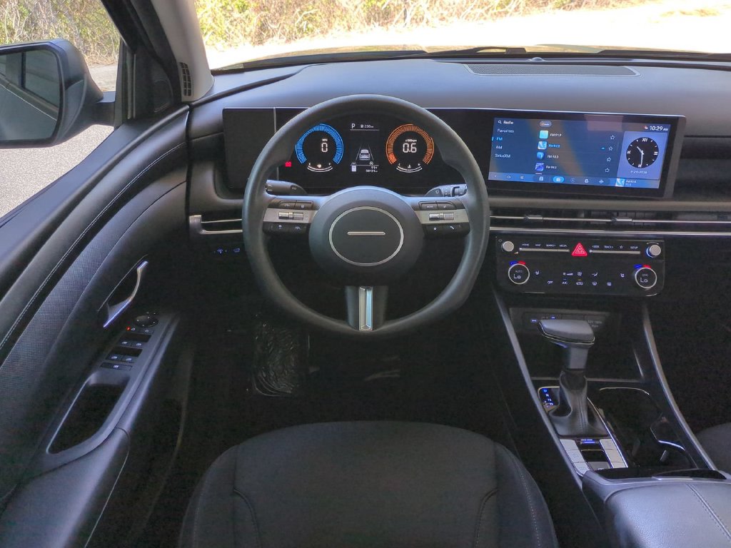 Thumbnail: 2025 Hyundai Tucson - 10